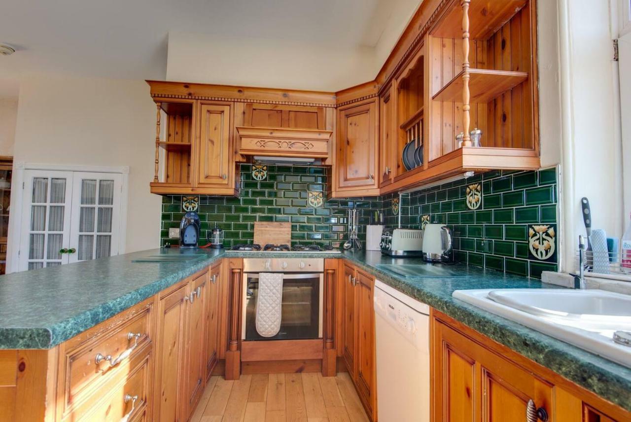 Carnegie Library: Shakespeare Apartment 3 Bedroom Mexborough Экстерьер фото