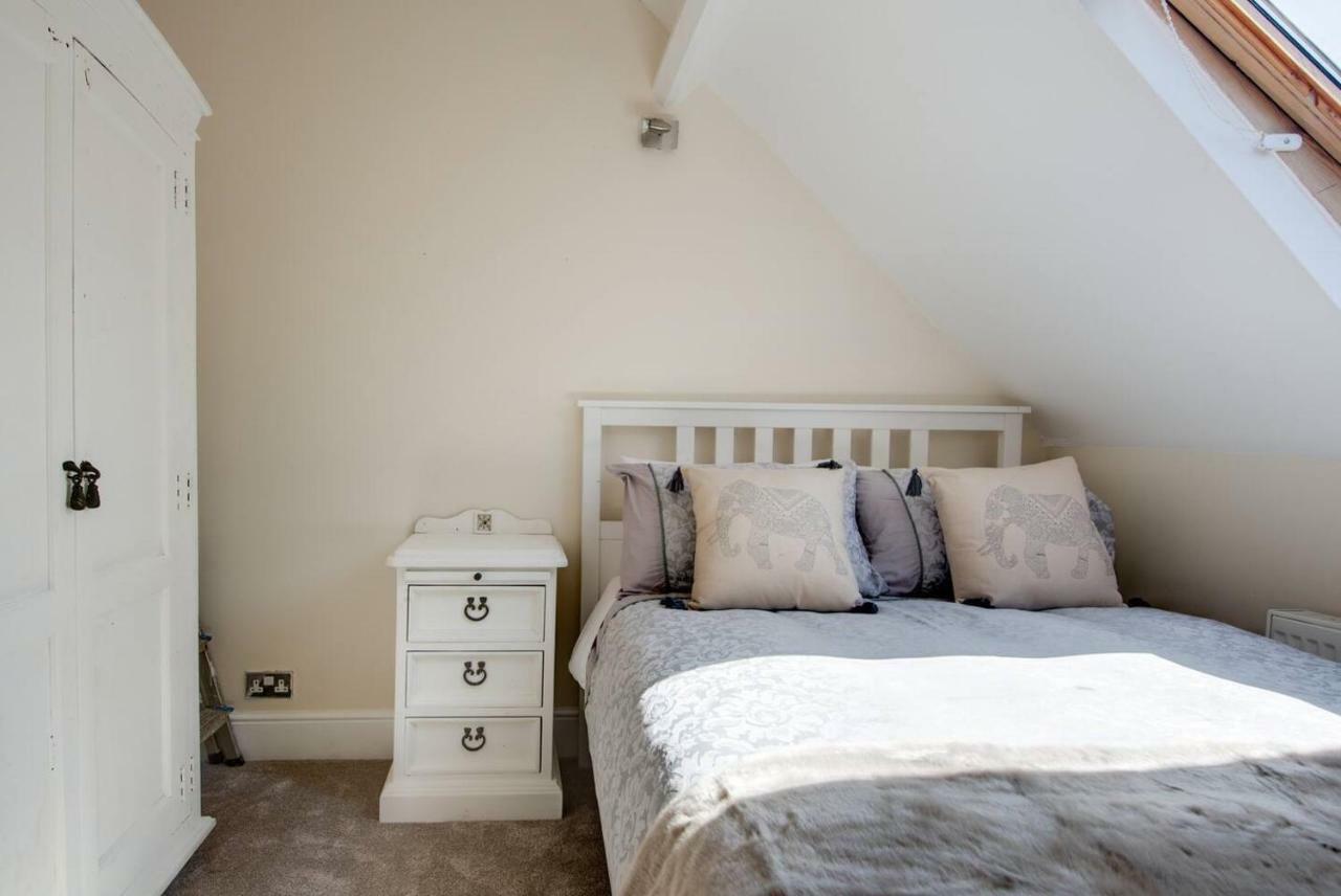Carnegie Library: Shakespeare Apartment 3 Bedroom Mexborough Экстерьер фото