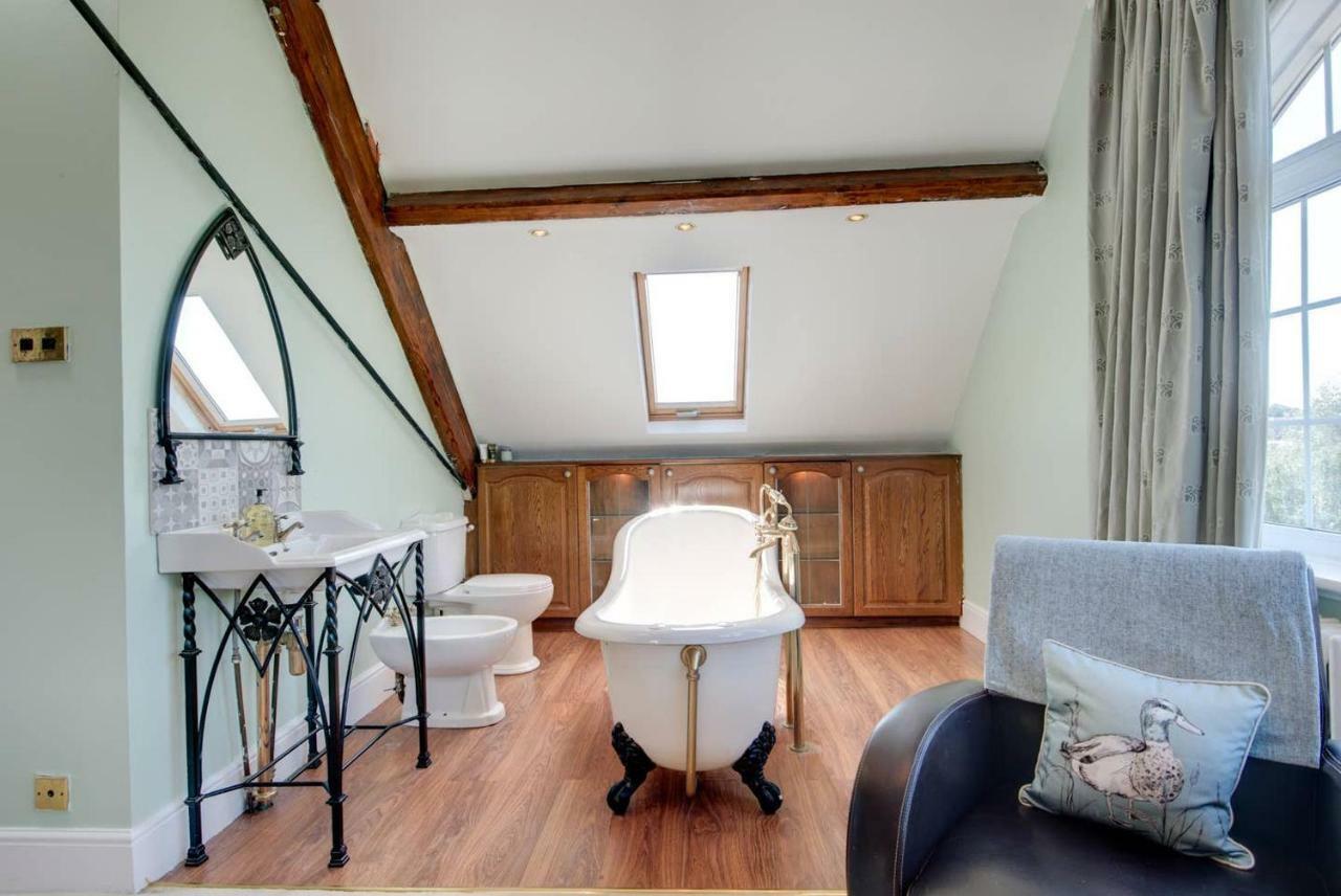 Carnegie Library: Shakespeare Apartment 3 Bedroom Mexborough Экстерьер фото